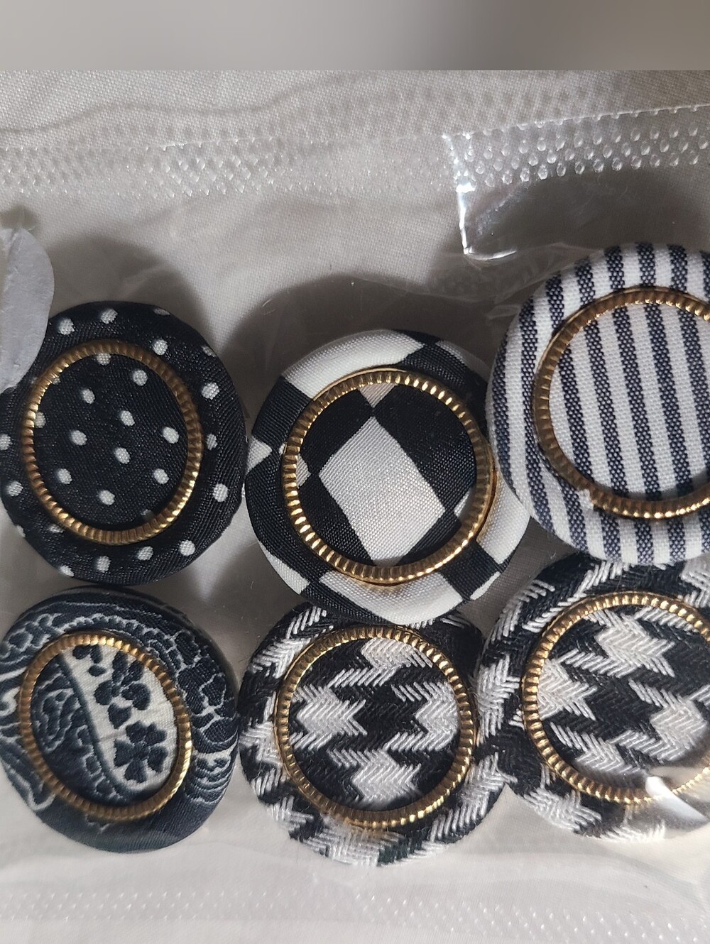 Black & White Patterned Fabric Button Cover Set with Gold Accent